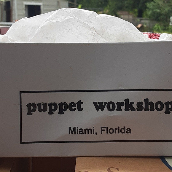 Dorothy red glitter shoes - Picture 2 of 2